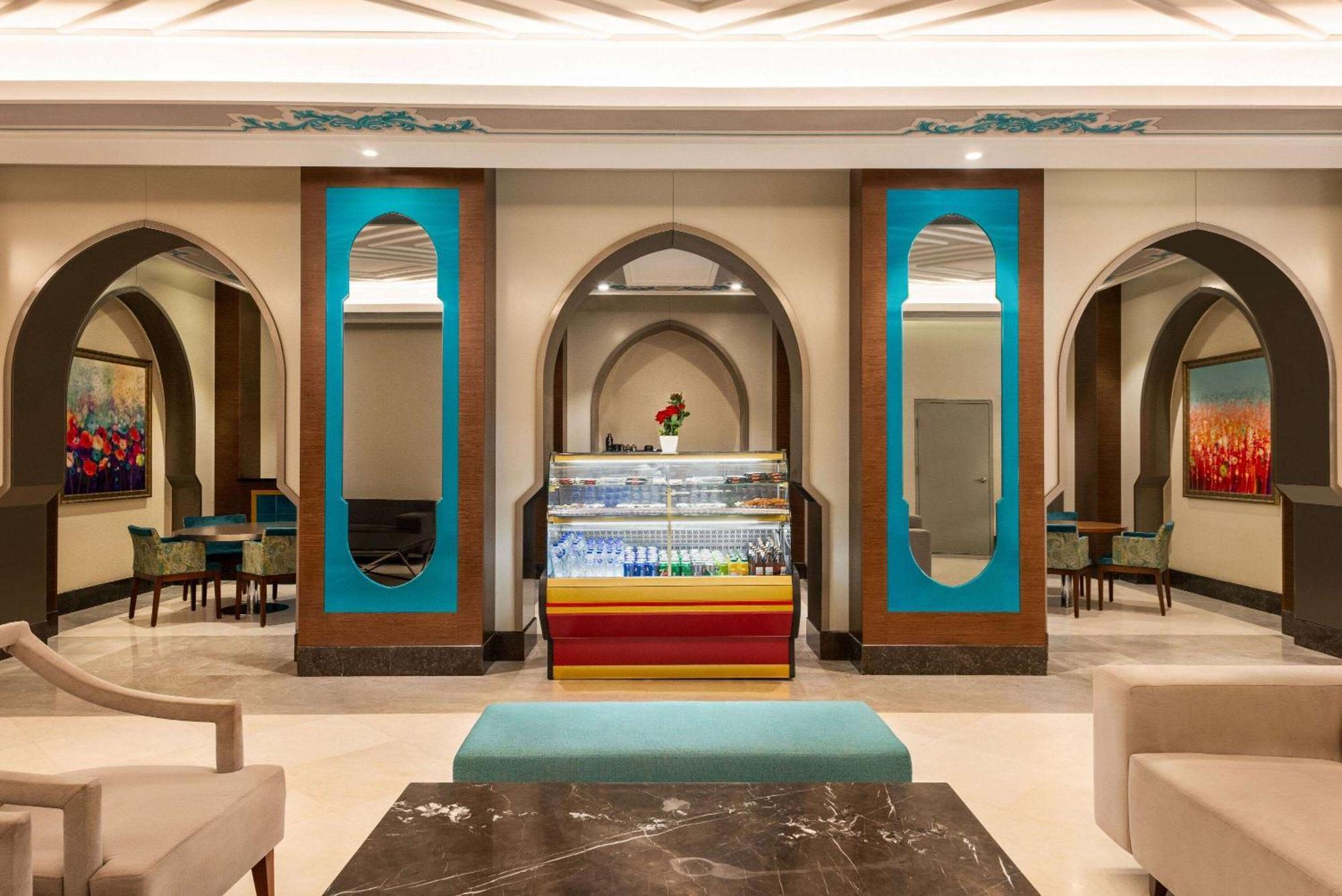 Ramada By Wyndham Makkah Zad Al Tayseer Mecca Exterior photo